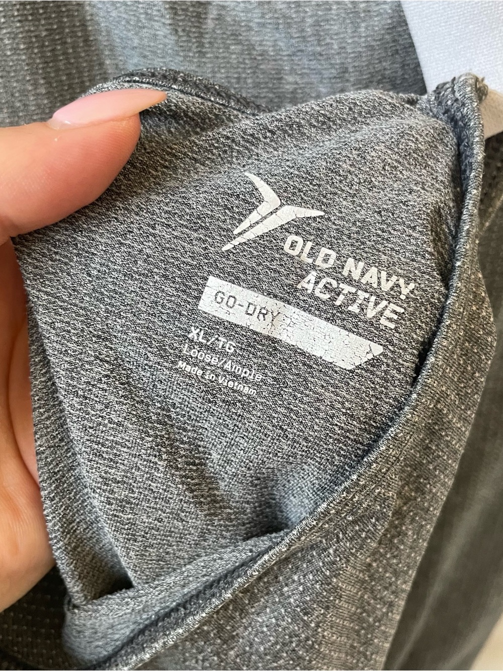 Old Navy Gray Ribbed Racerback Tank - Picture 4 of 4